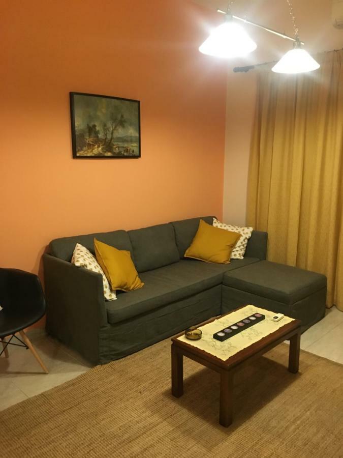 Central 2-Bedroom Luxury Apartment 伊拉克利翁 外观 照片