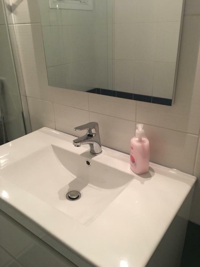 Central 2-Bedroom Luxury Apartment 伊拉克利翁 外观 照片