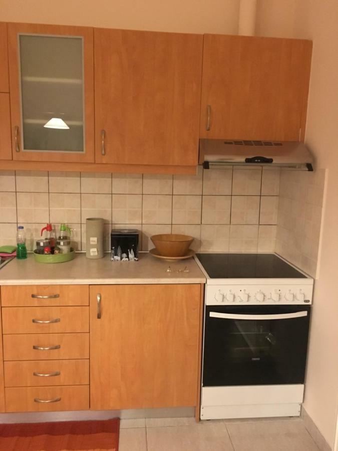 Central 2-Bedroom Luxury Apartment 伊拉克利翁 外观 照片