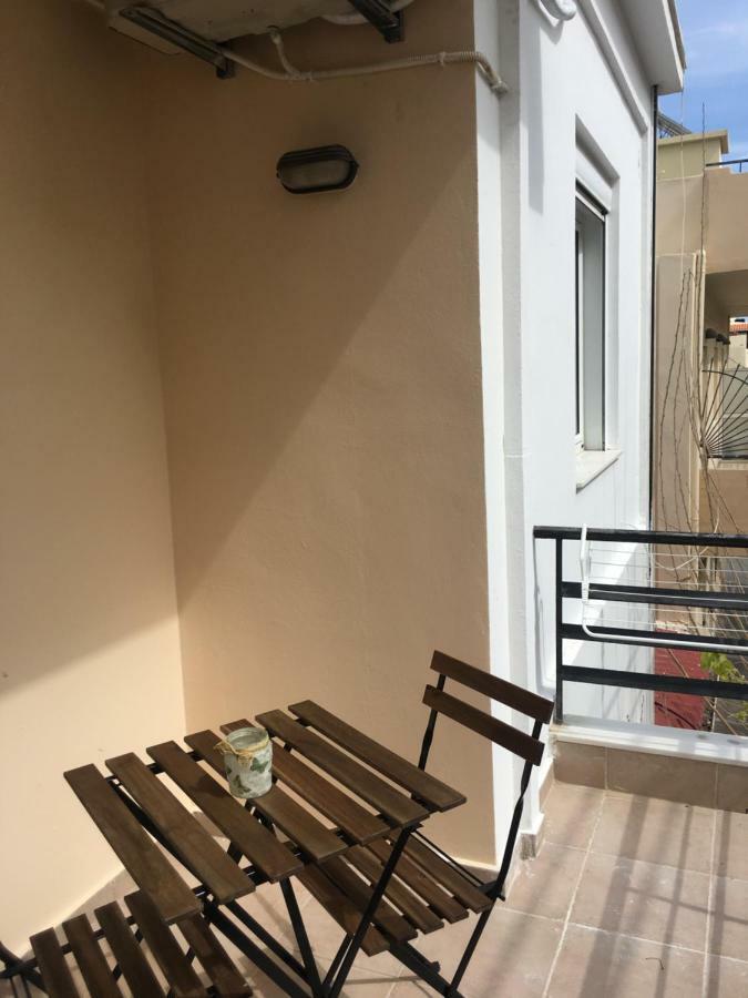 Central 2-Bedroom Luxury Apartment 伊拉克利翁 外观 照片